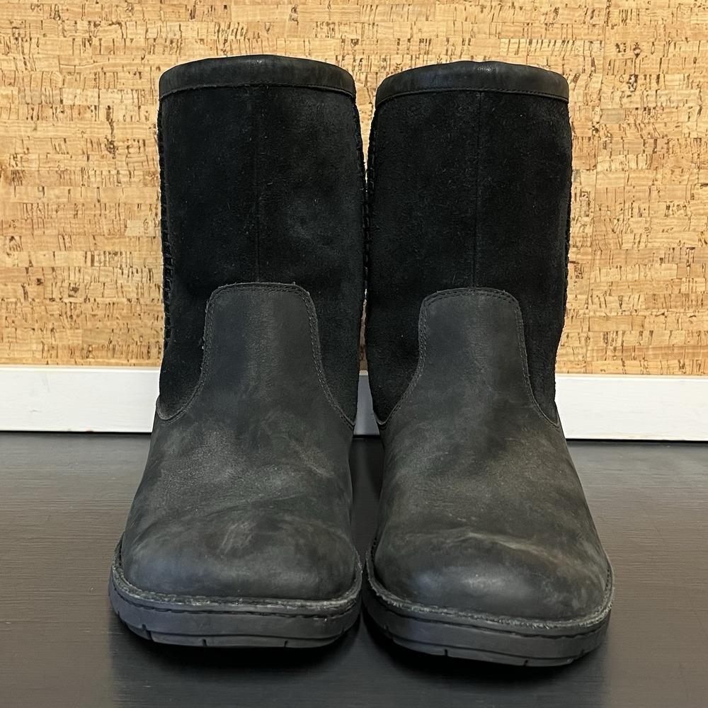 Ugg Australia Boston Black Leather Boots Men's Size US 11 / EU 44.5